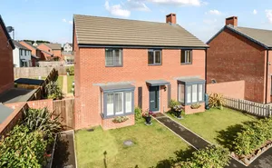 Click for details Waddeton Road, Paignton, Devon, TQ4 photo