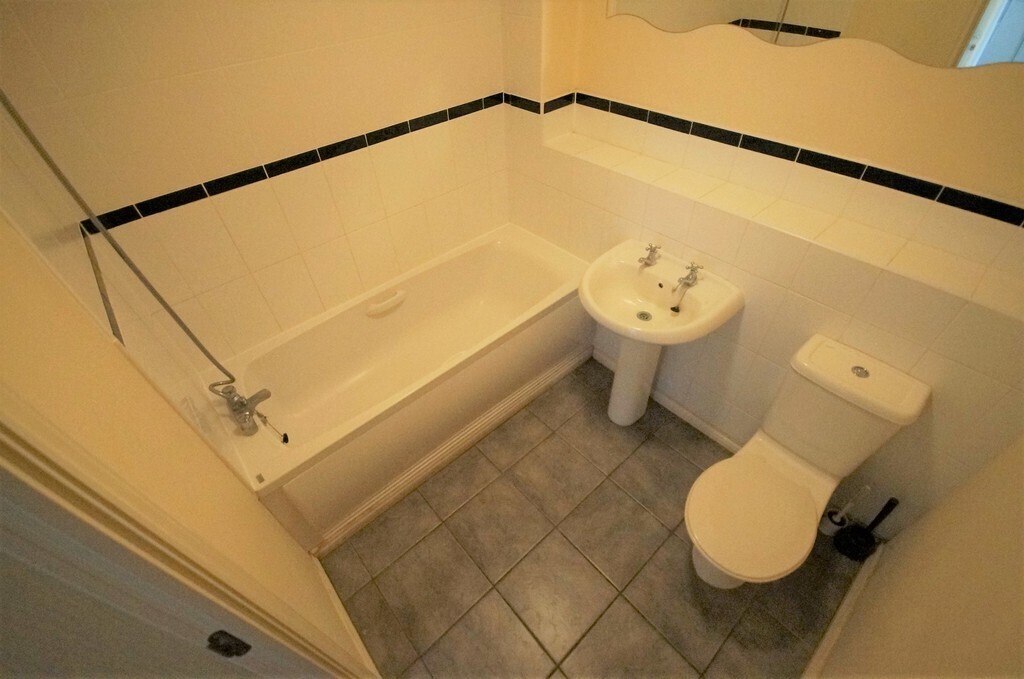 Thackhall Street, Stoke Village, Coventry, CV2 4GW Image 5