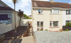 Click for details Dart Avenue, Torquay, Devon, TQ2 photo