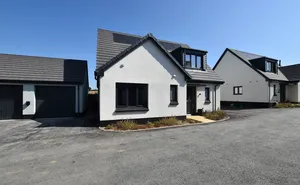 Click for details Turnpike Fields, Plymouth Road, Chudleigh Knighton, Chudleigh, TQ13 photo