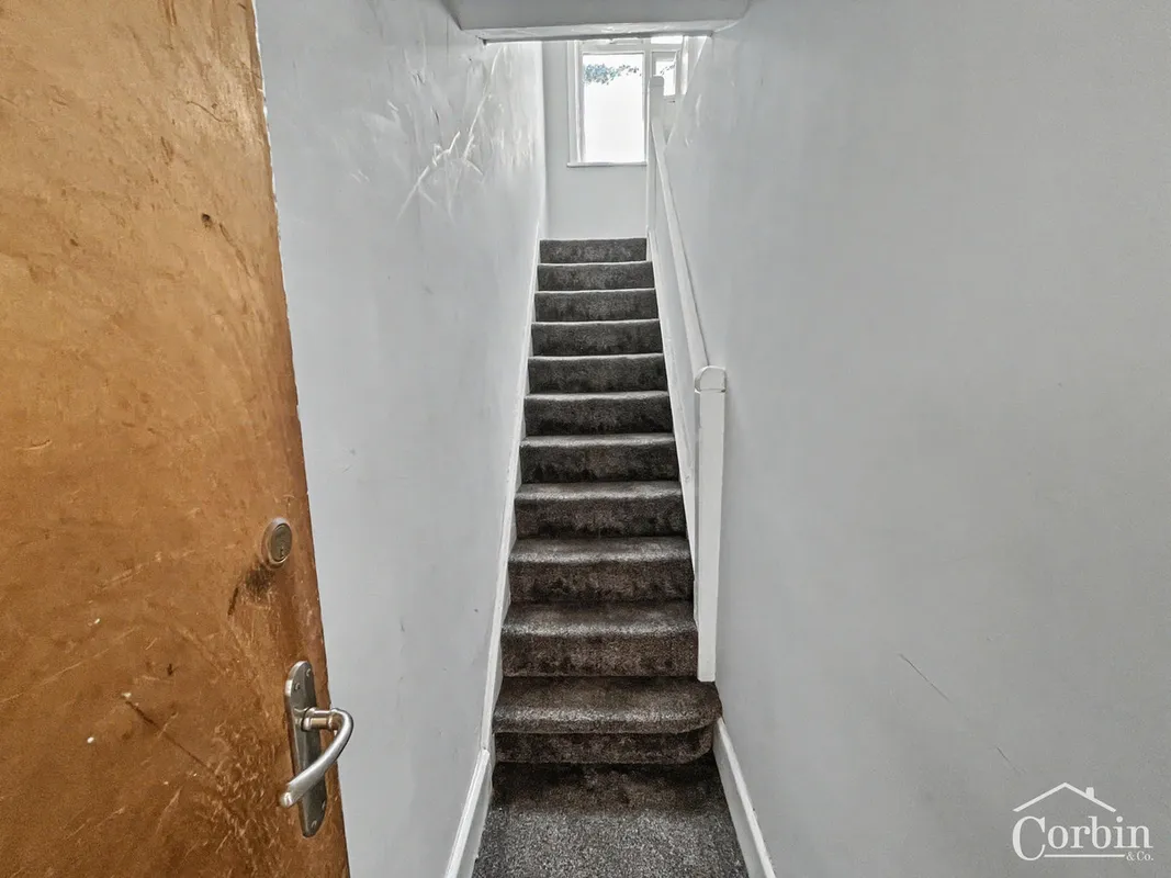 Columbia Road, Bournemouth, 4, BH10