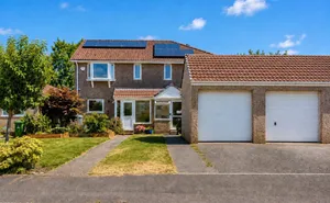Click for details Catalina Close, Dunkeswell, Honiton, Devon, EX14 photo