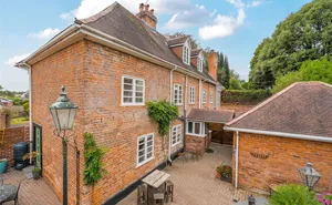 Click for details Sowton Village, Sowton, Exeter, Devon, EX5 photo