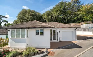 Click for details Valley View Close, Torquay, Devon, TQ1 photo