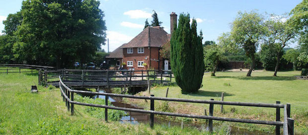 Moving Home? Reap the Rewards of Country Life
