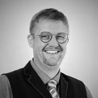 Darren Woodyer MNAEA