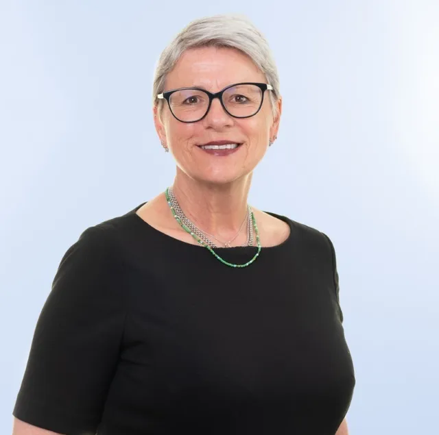 Lorraine  Cane