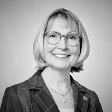 Carol Tratt MNAEA