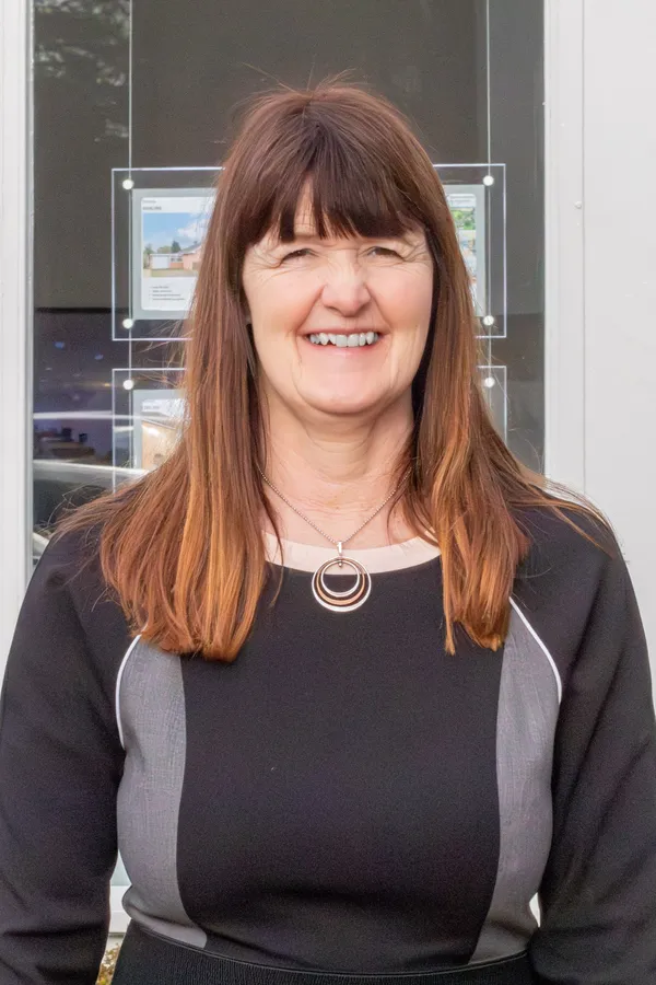 Karen Laker photo