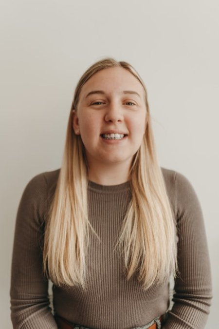 Sophie Burnell photo