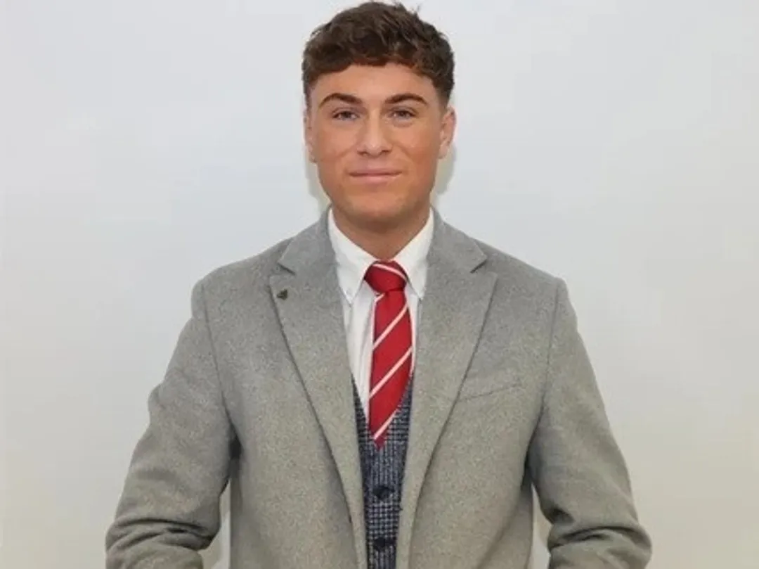 Charlie Holloway