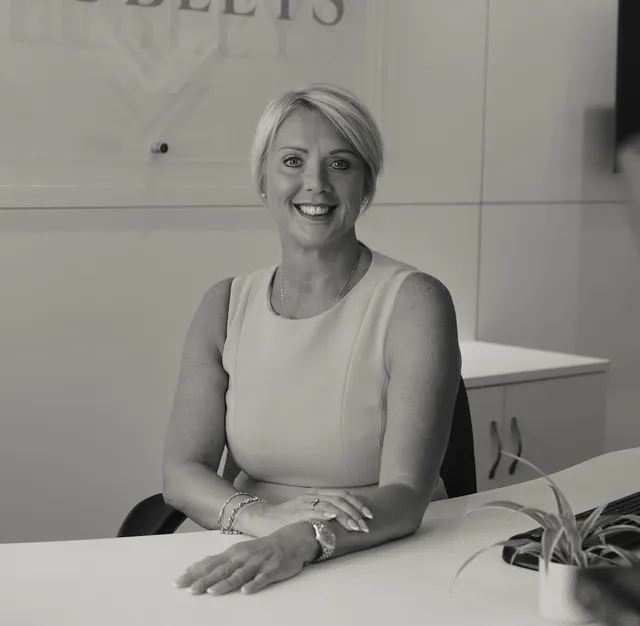Suzy Bateman MNAEA