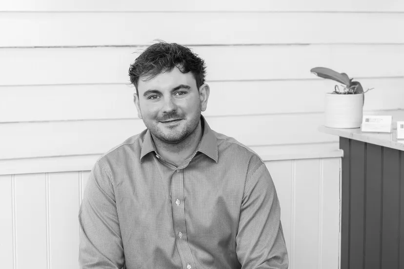 https://mr0.homeflow-assets.co.uk/files/avatar/image/7078/7165/_x_/Murray-9969.jpg