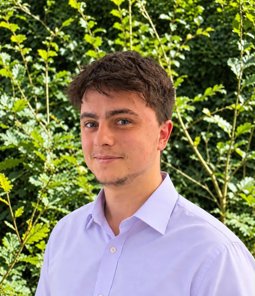 https://mr0.homeflow-assets.co.uk/files/avatar/image/7119/1318/_x_/David.jpg