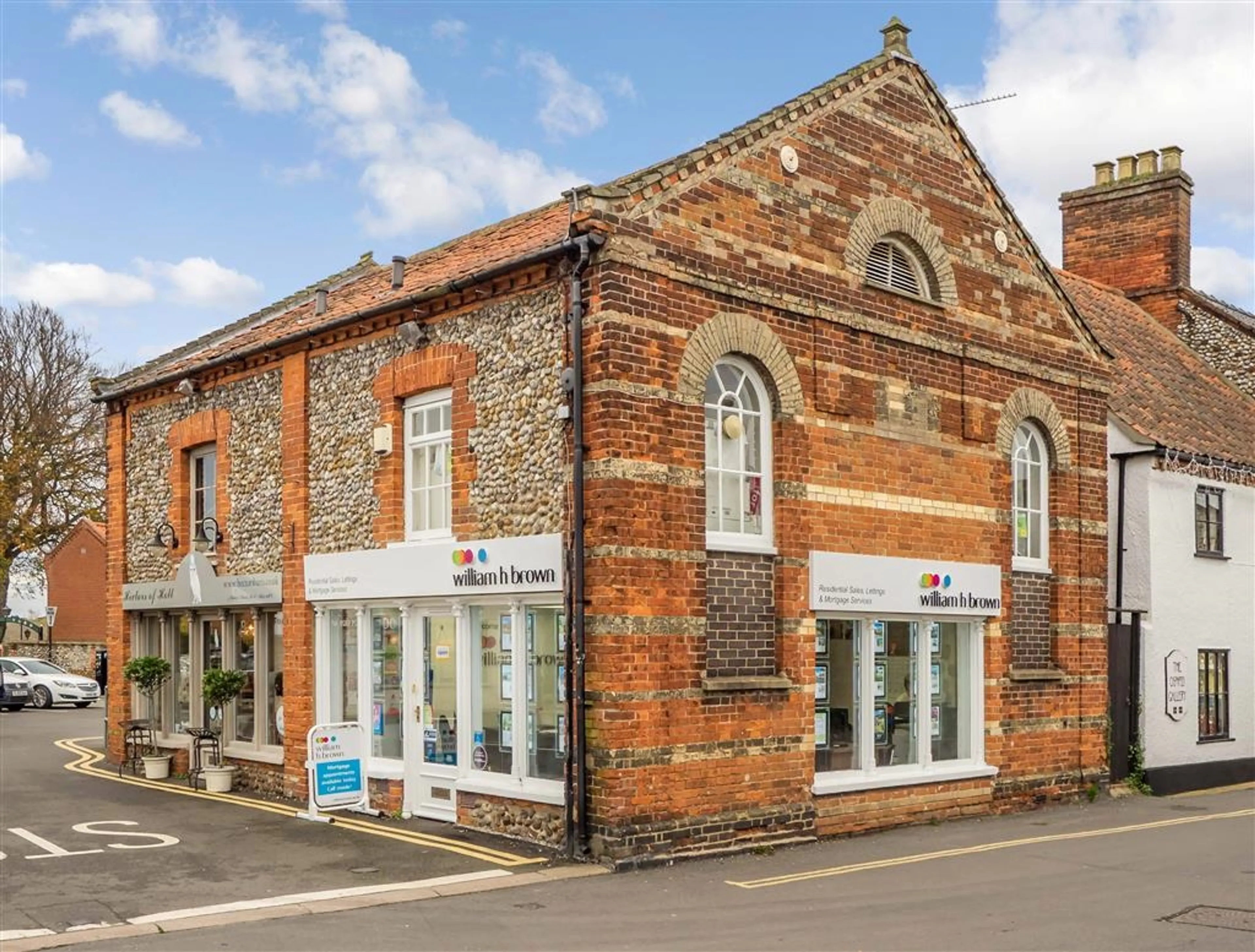 null, Estate Agent in Holt