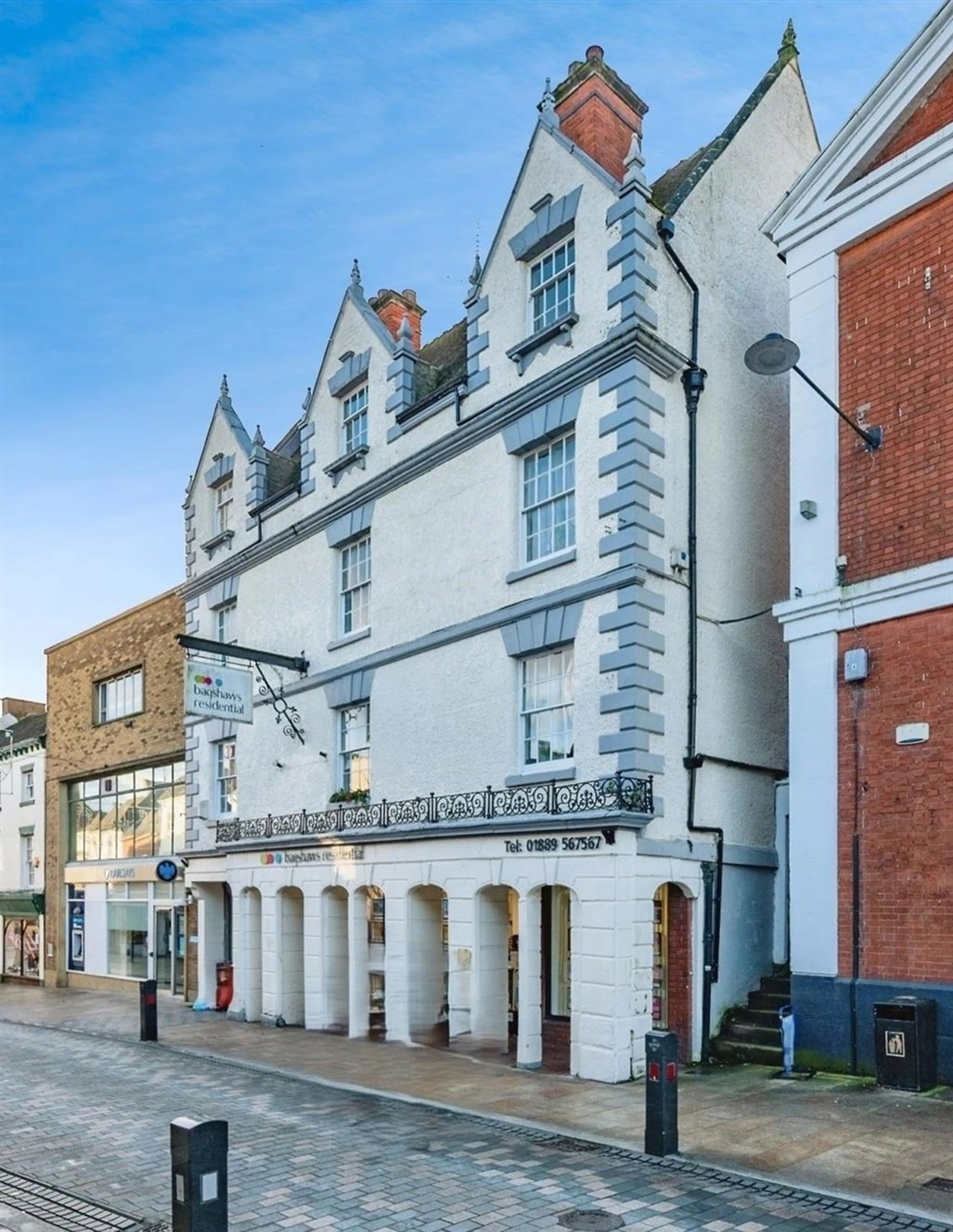 null, Estate Agent in Uttoxeter