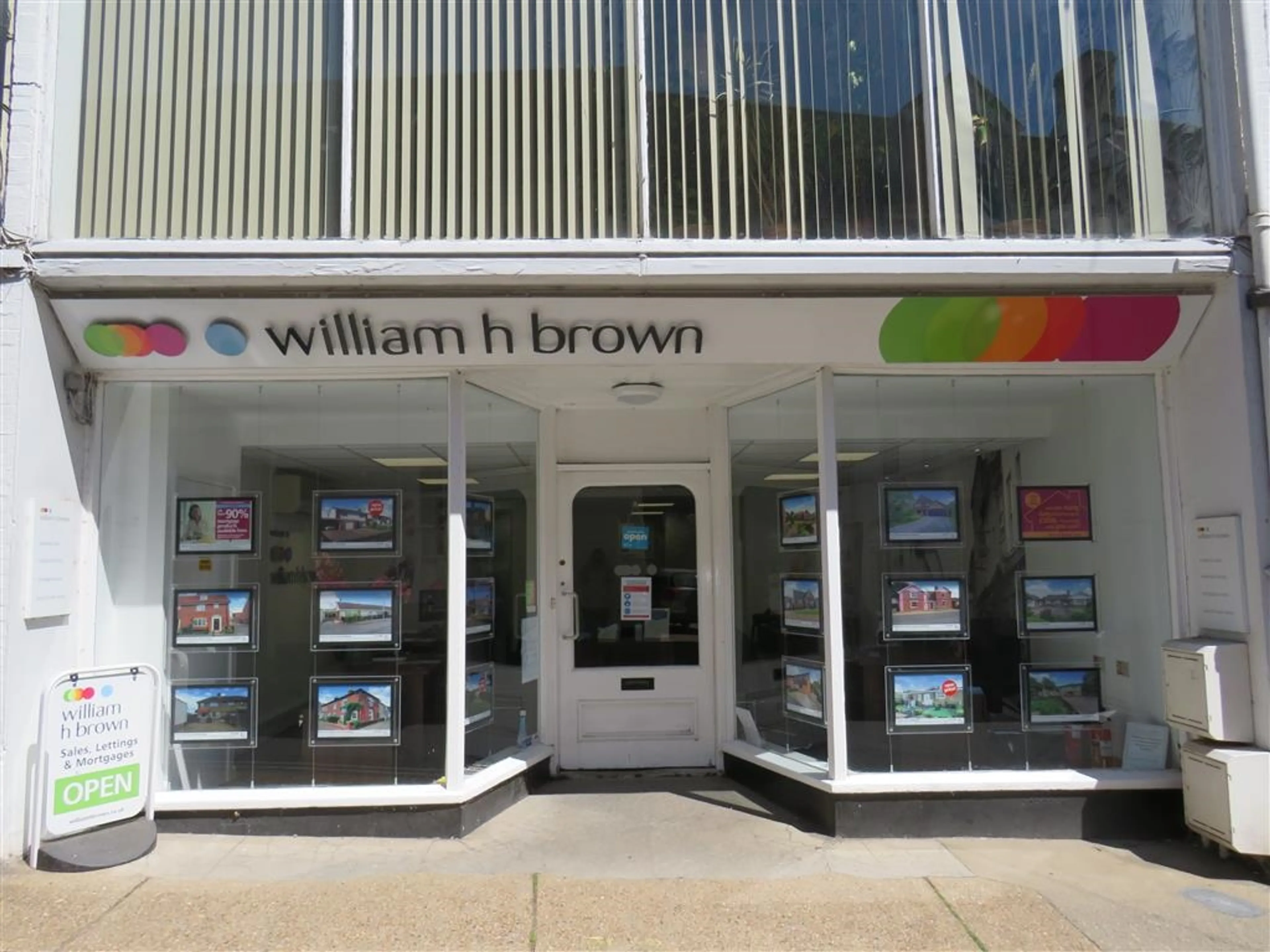 Property photo 0