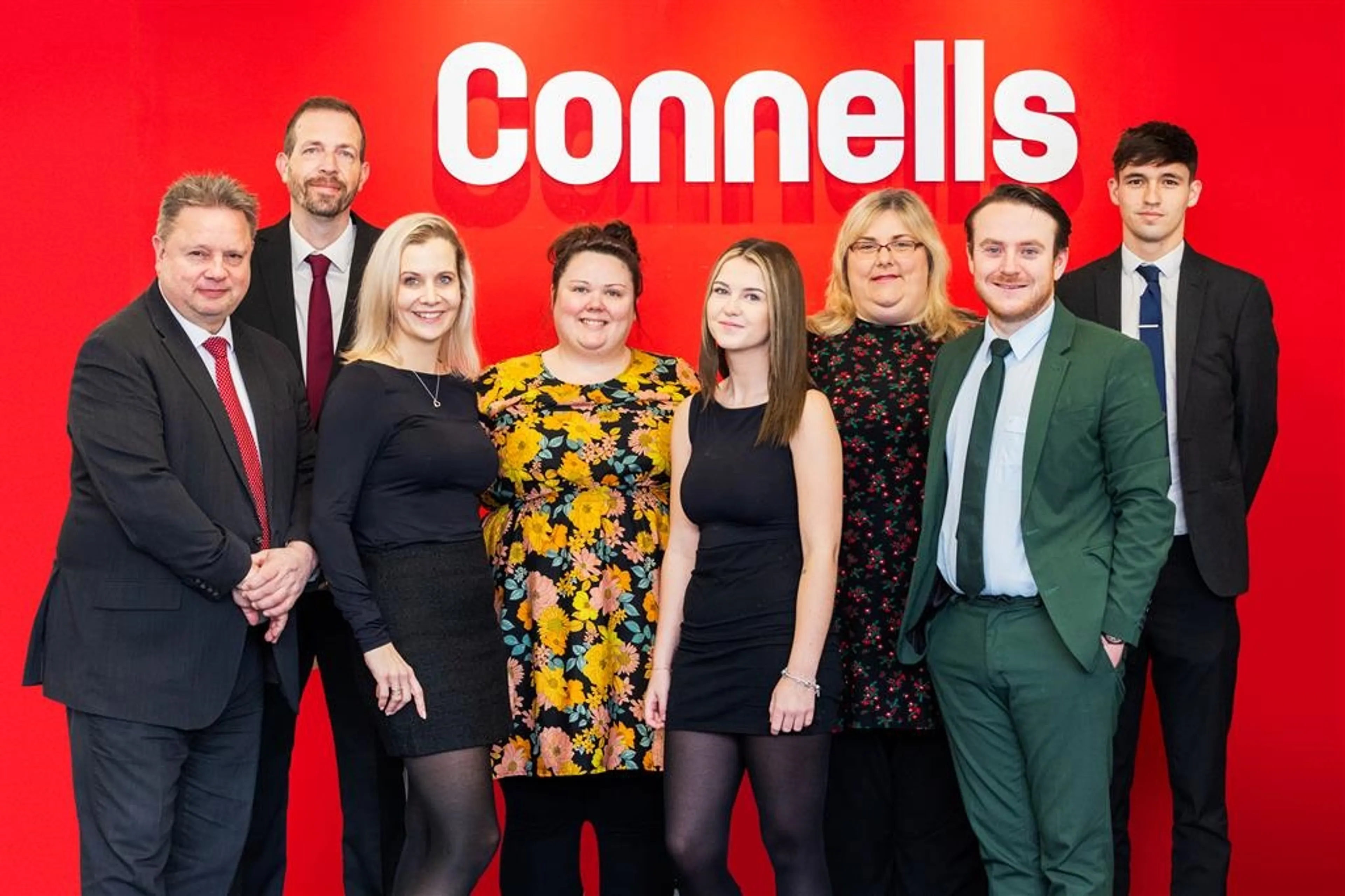 Meet our highly experienced team at Welwyn Garden City Connells. We are on hand to help you with any Sales, Lettings or Mortgage queries you may have