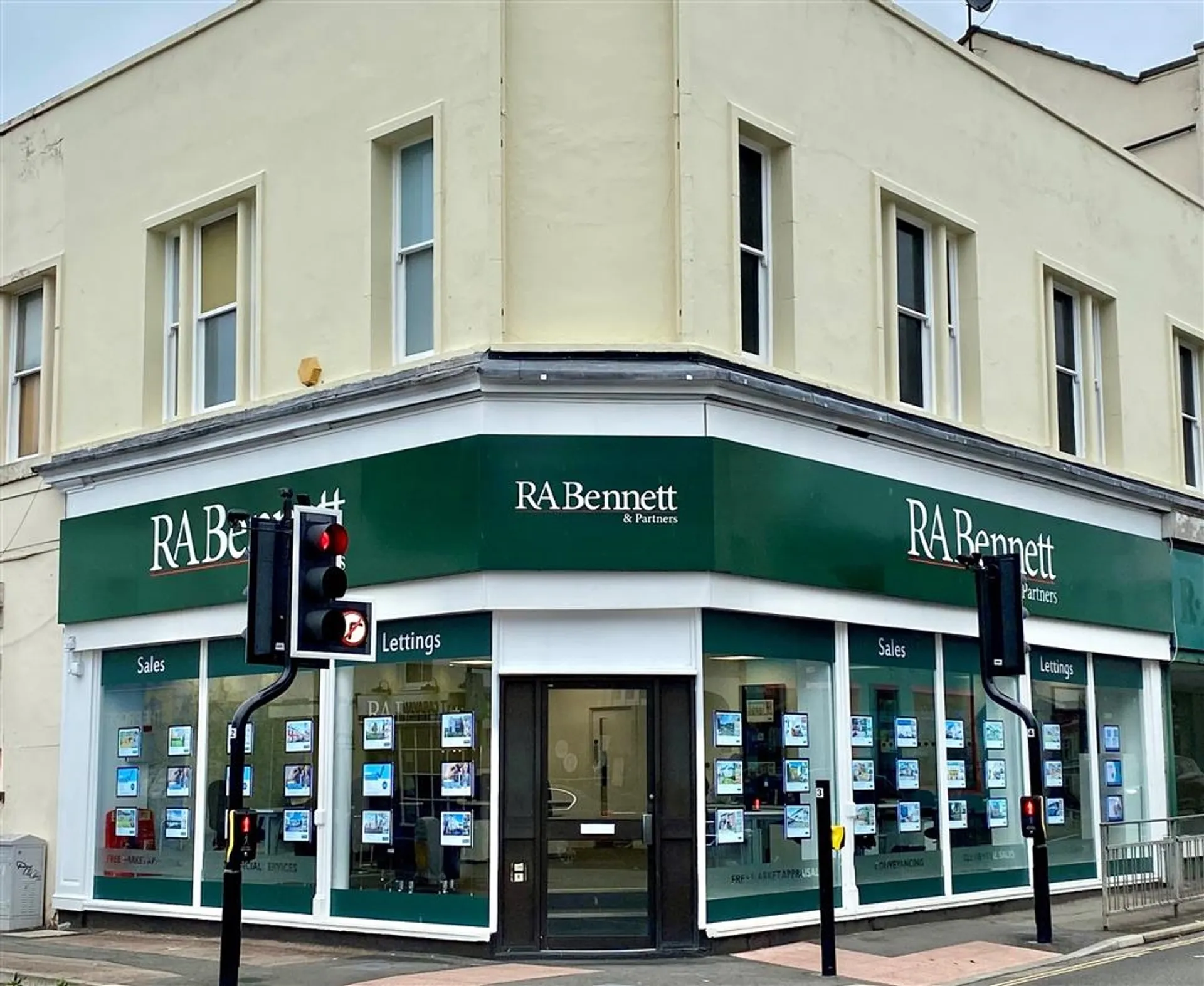 Estate & Lettings Agents in Cheltenham | RA Bennett
