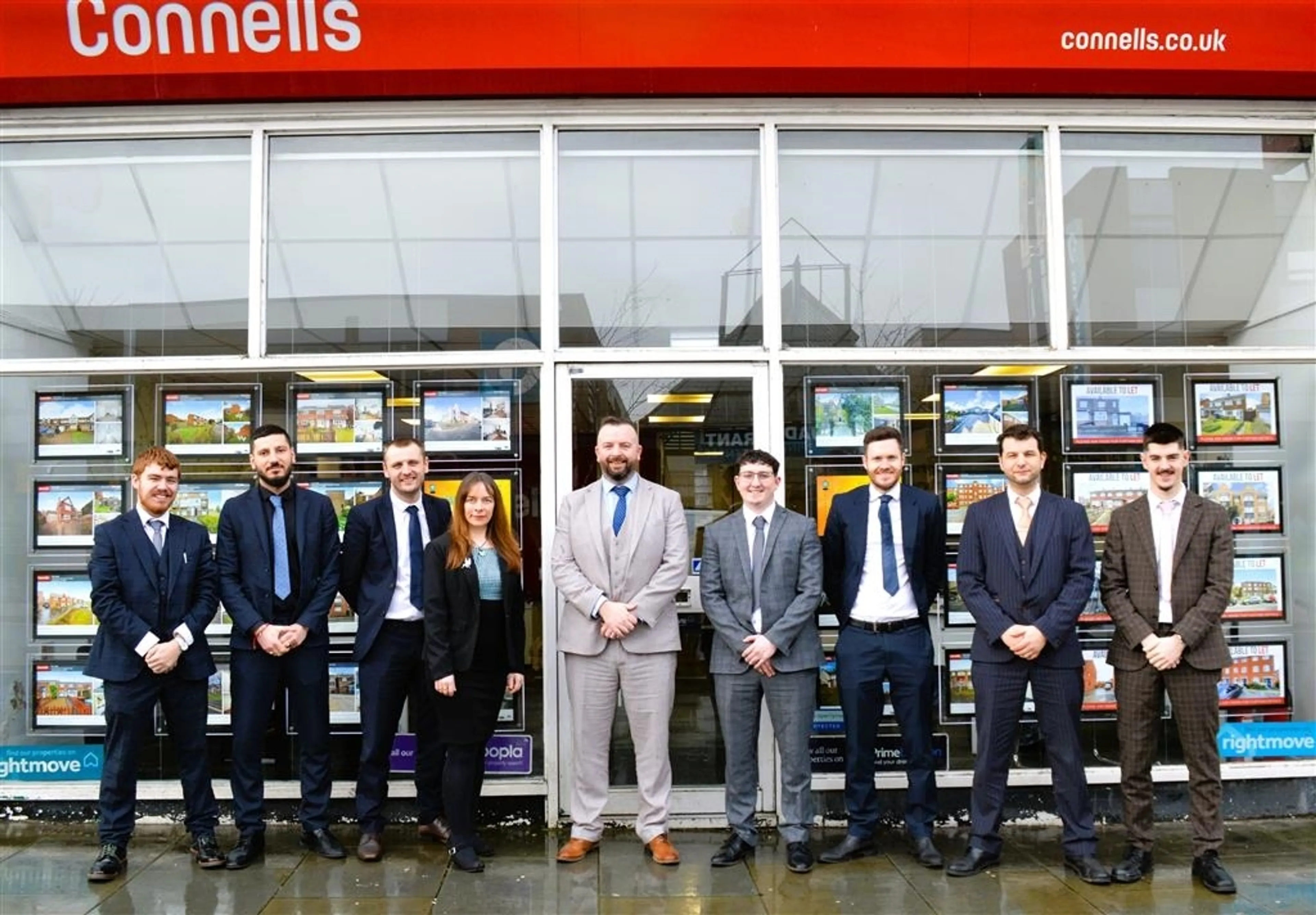Left to Right: William Stock,Georgios Havvas,Oliver Price,
Gemma Andrews,Lee Clark,Brodi-Kai Peklivanas,Rick Crouchman, Jordan Jones & Yassir Maalim.