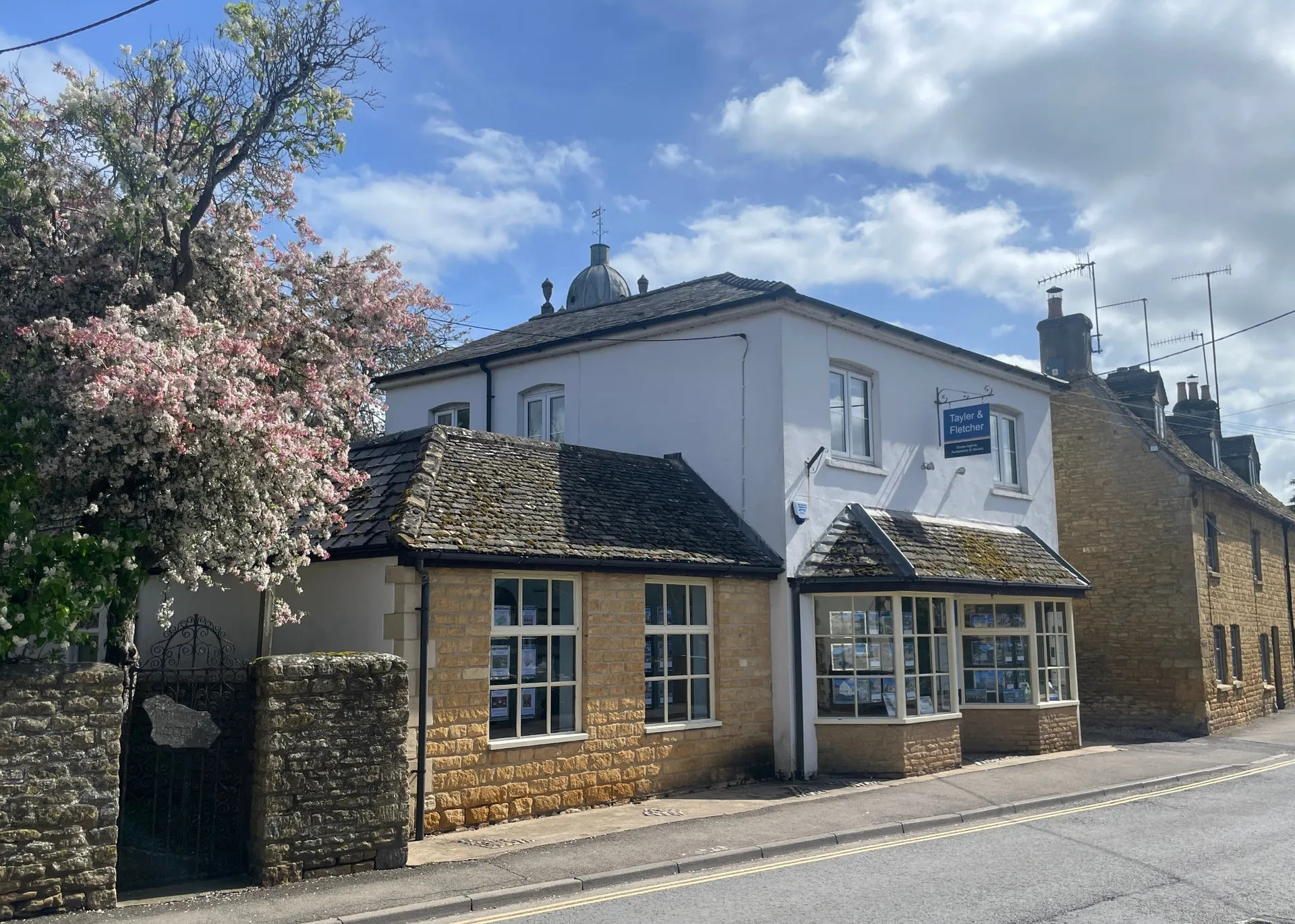Bourton-on-the-Water branch