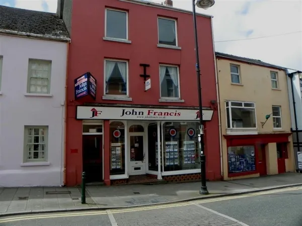 Pembroke Branches