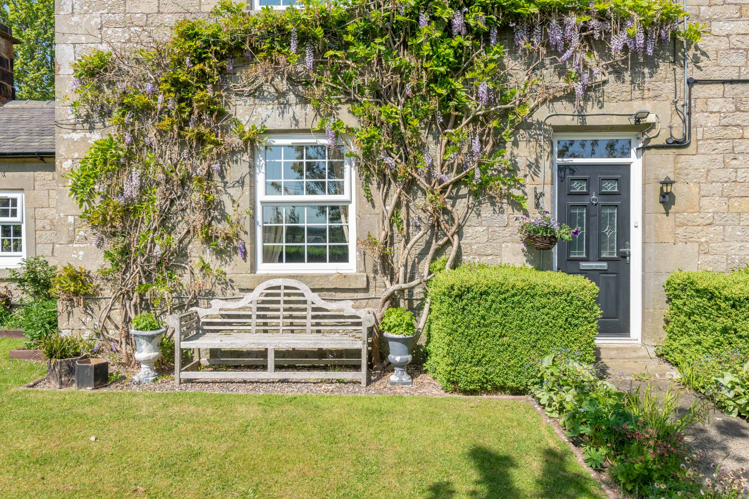 https://mr0.homeflow-assets.co.uk/files/media/image/0000/0000/1ea5097a28f58aaa510abb9a7bfd8ff6/DSC_9741-31.jpg