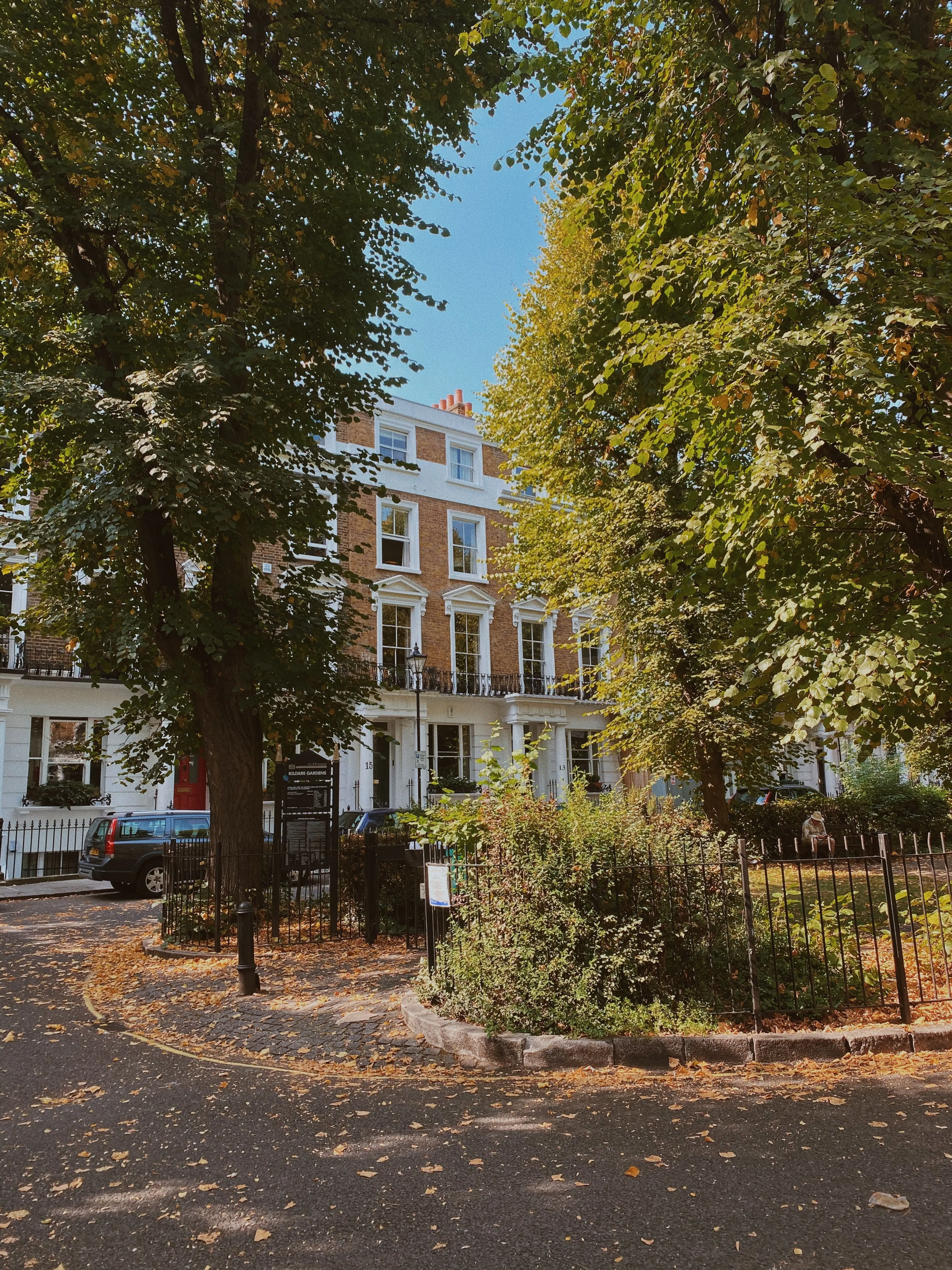 https://mr0.homeflow-assets.co.uk/files/media/image/0000/0000/22529db2c432bf61bfe06c5ada62a94c/pexels-sonya-livshits-113472440-9825794.jpg