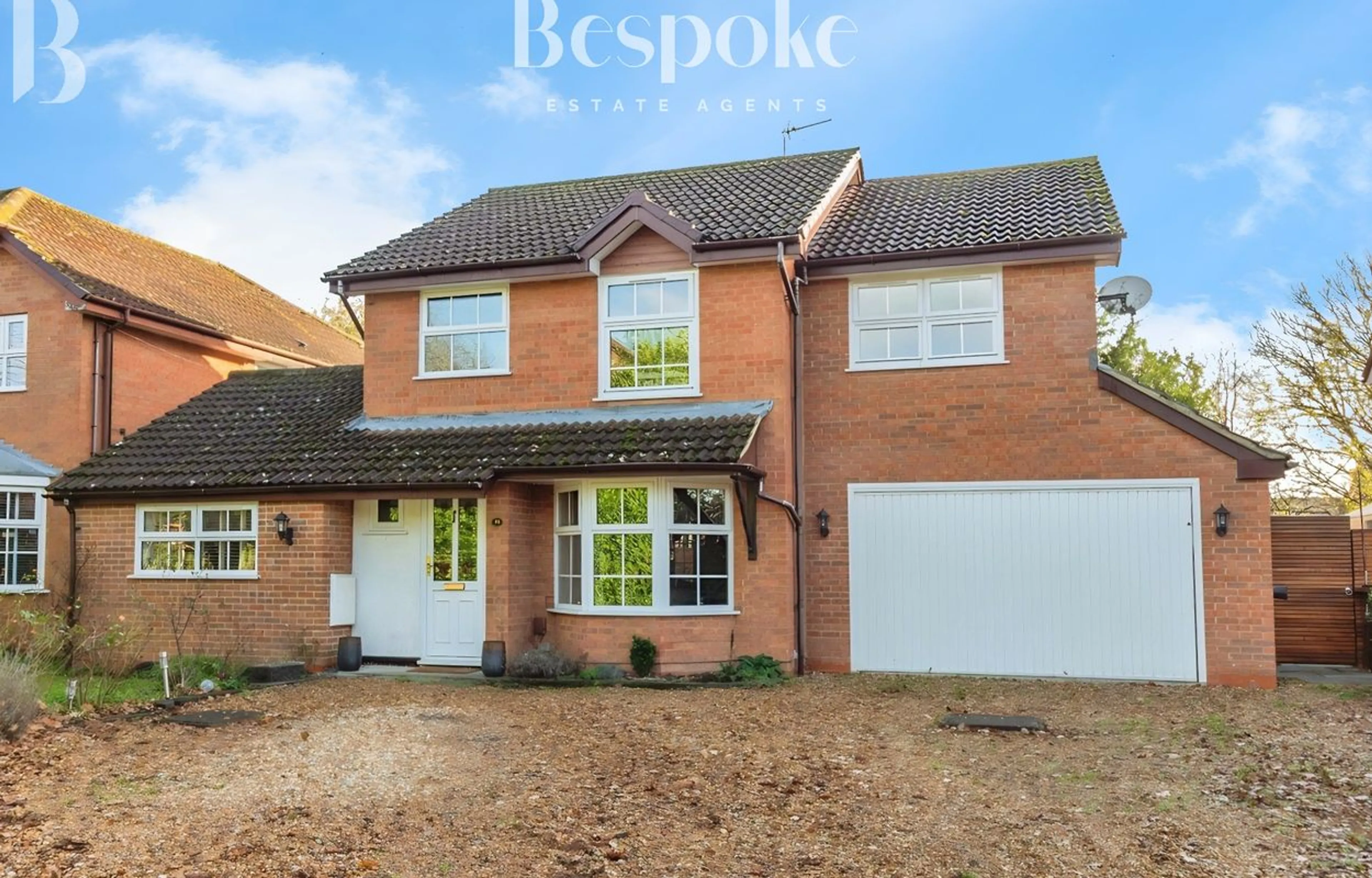 https://mr0.homeflow-assets.co.uk/files/media/image/0000/0000/3f4390a1a380d0fd35dab34f754baa17/35LedranCLoseLoweEarleySoldByBEespokeEstateAgents.jpg