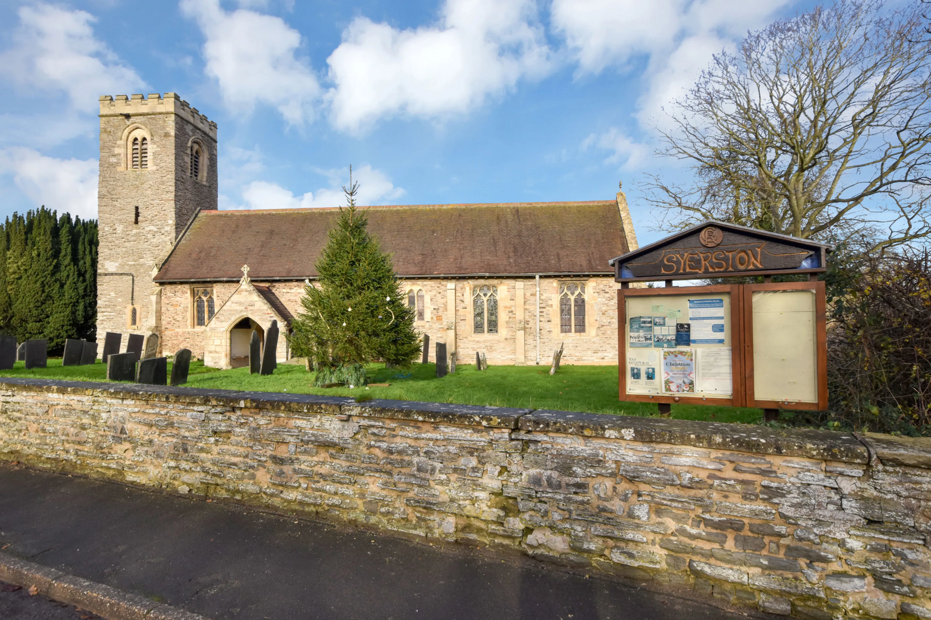 https://mr0.homeflow-assets.co.uk/files/media/image/0000/0000/44855f7ca5501bd3234ad5fc21a8df96/Syerston.jpg