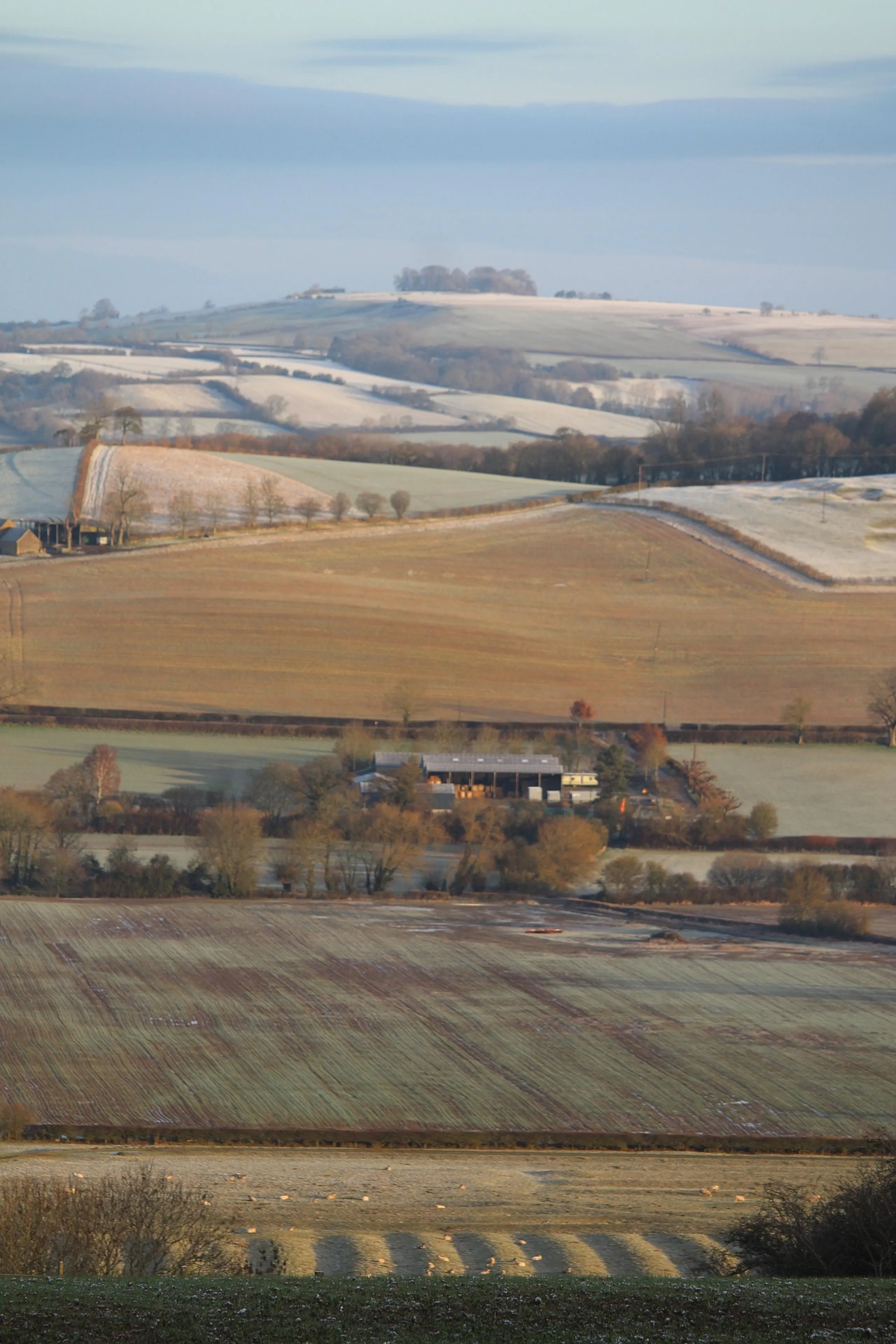 https://mr0.homeflow-assets.co.uk/files/media/image/0000/0000/81823cd0a7e46751a8f320e73e55e6c9/cotswolds_autumn_fields.jpg