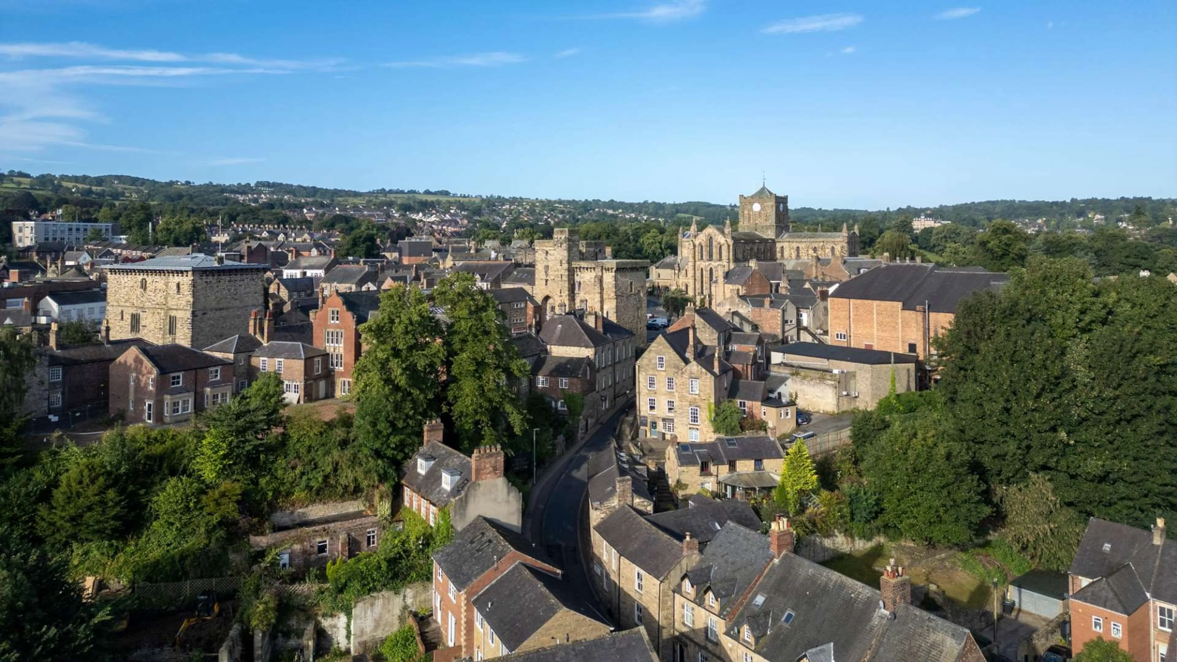 https://mr0.homeflow-assets.co.uk/files/media/image/0000/0000/8a0567327b7ffc5e163e776d01661148/Hexham-min.jpg