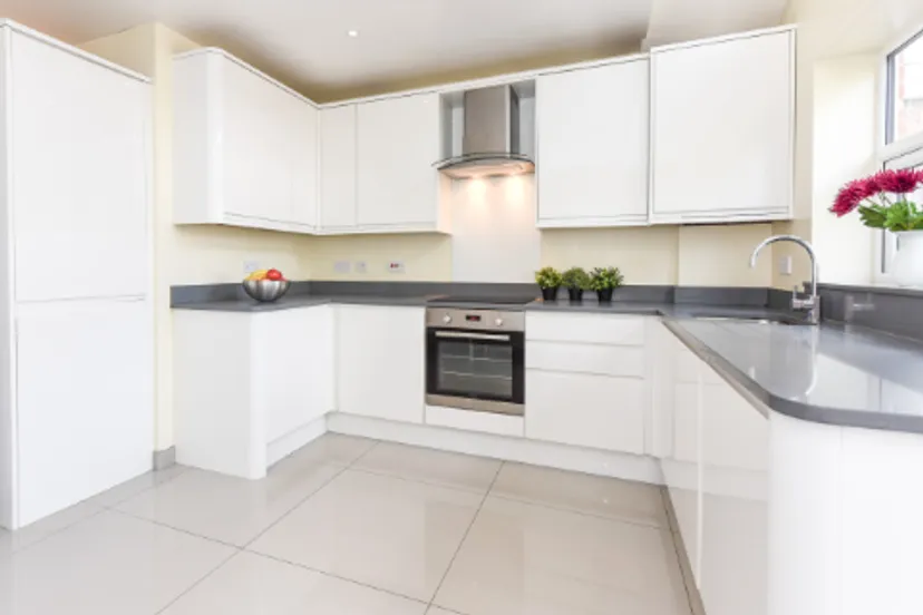 kitchen-1.jpg