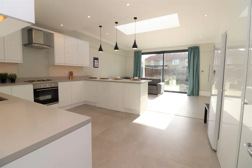 Kitchen-2.jpg