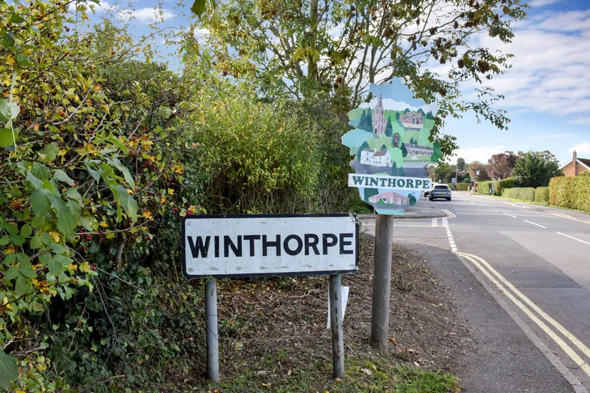 https://mr0.homeflow-assets.co.uk/files/media/image/0000/0000/6d8d0283703ca790ec8e09ddf2074342/WinthorpeAreaGuide3.jpg