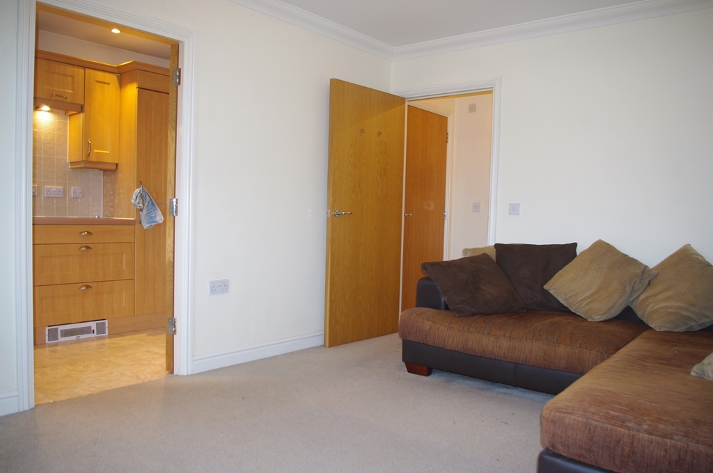 FOR SALE | One Bedroom flat | Sir John Newsom Way | Welwyn Garden City Image 7