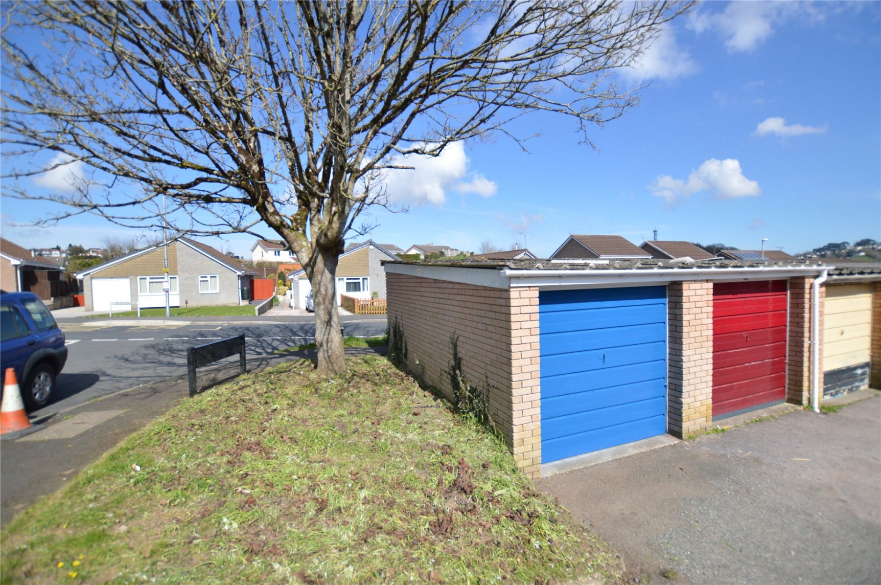 3 bedroom property for sale in Woodleigh Road, Newton Abbot, Devon