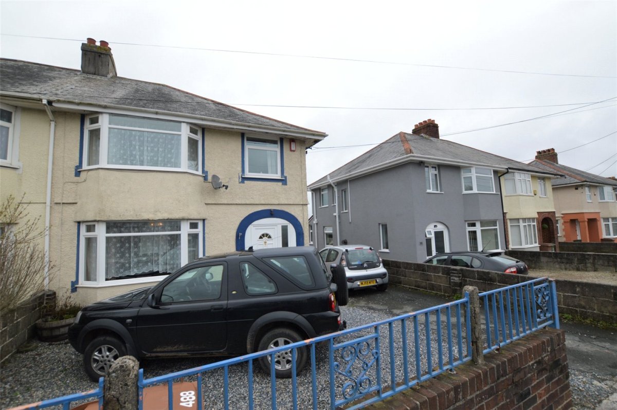 3 bedroom property for sale in Crownhill Road, Plymouth, Devon, PL5 £