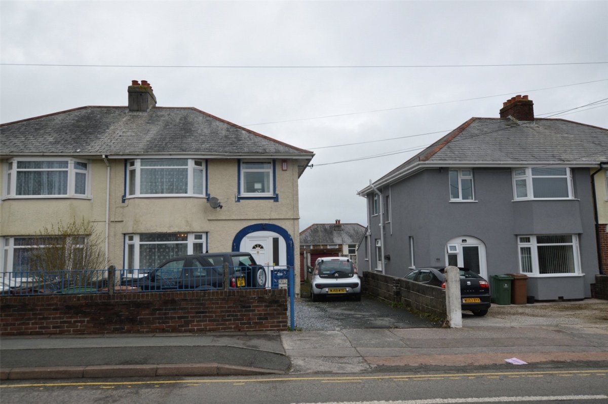 3 bedroom property for sale in Crownhill Road, Plymouth, Devon, PL5 £