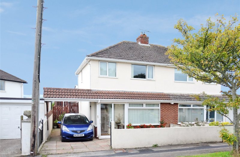 3 bedroom property for sale in Windsor Avenue, Newton Abbot, Devon