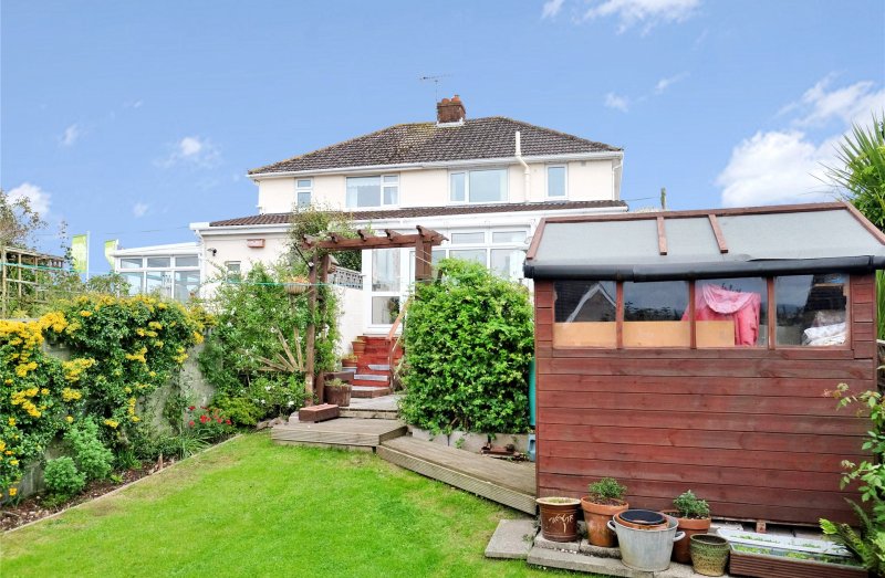 3 bedroom property for sale in Windsor Avenue, Newton Abbot, Devon