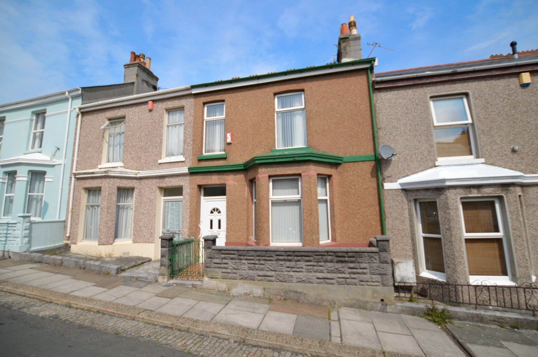 3 bedroom property for sale in Desborough Road, Plymouth, Devon, PL4