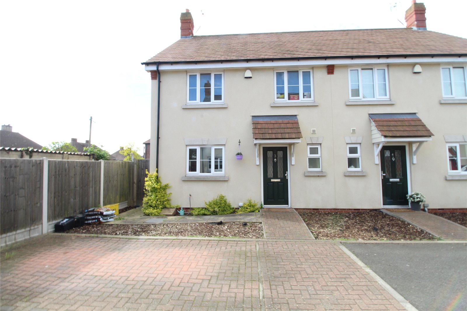 4 bedroom property to let in Scrub Lane Mews, Hadleigh, Essex, SS7 £