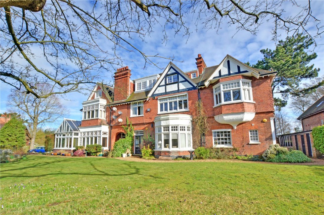 2 bedroom property for sale in Camden Park Road, Chislehurst, BR7