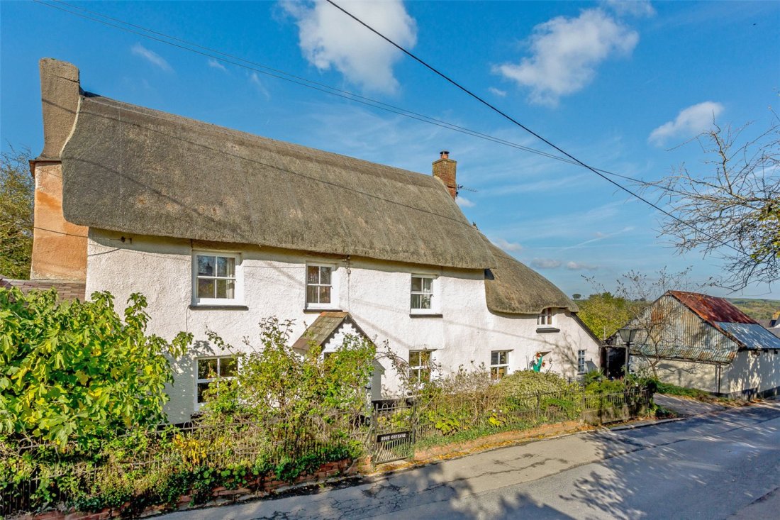 5 bedroom property for sale in Tedburn St. Mary, Exeter, Devon, EX6 £