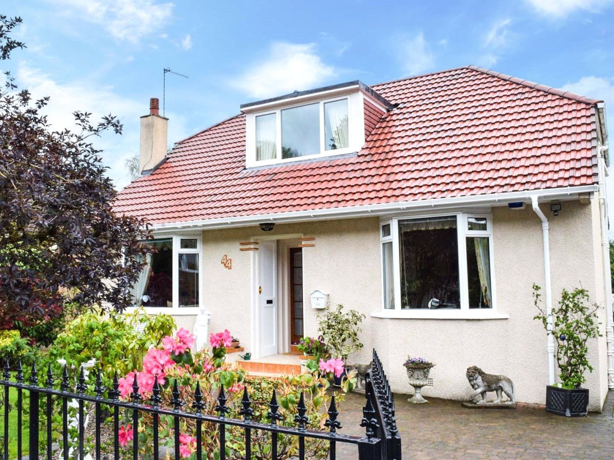 3 bedroom house for sale in Ravelston Road, Bearsden, Glasgow, G61. Rettie & Co.