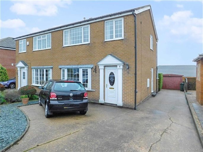 3 Bedroom Property For Sale In Burton Acres Mews Highburton Huddersfield 195000 3 Bedroom Property For Sale In Burton Acres Mews Highburton Huddersfield 195000