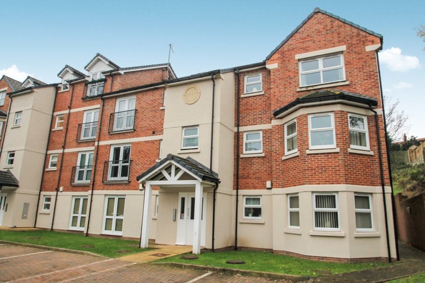 2 bedroom property for sale in Farsley Beck Mews, Stanningley Offers