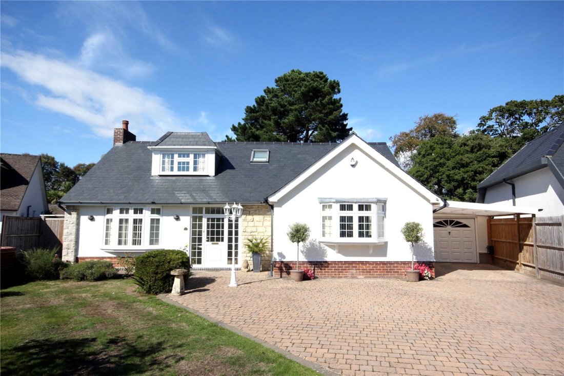 4 bedroom property for sale in Rothesay Drive, Highcliffe, BH23 Guide price £800,000