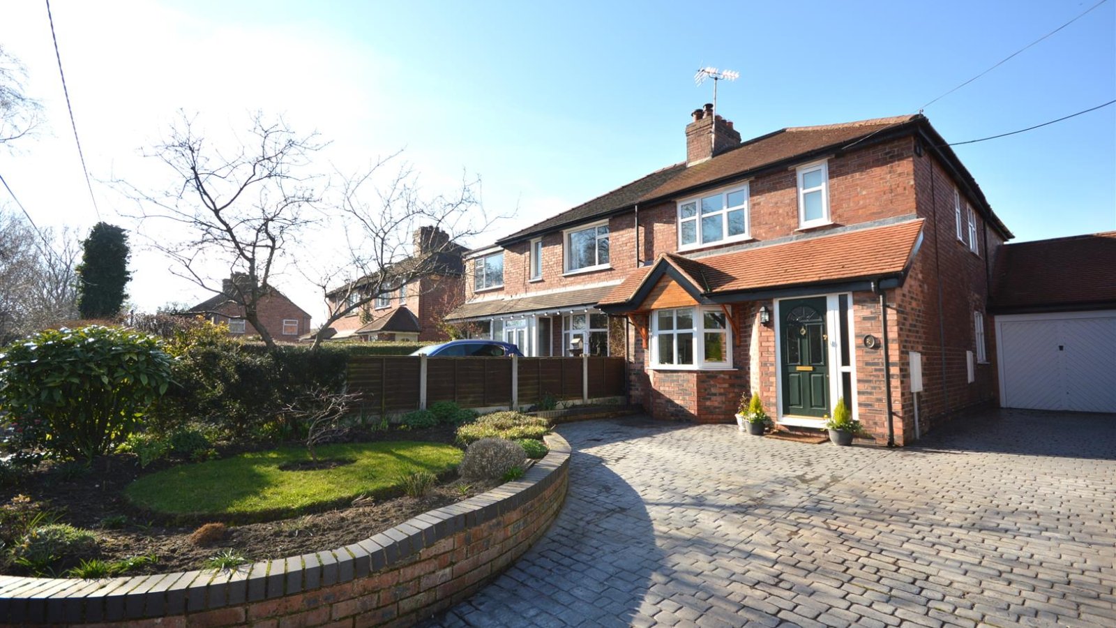 3 bedroom property for sale in Cross Lane, Winterley, Sandbach Guide